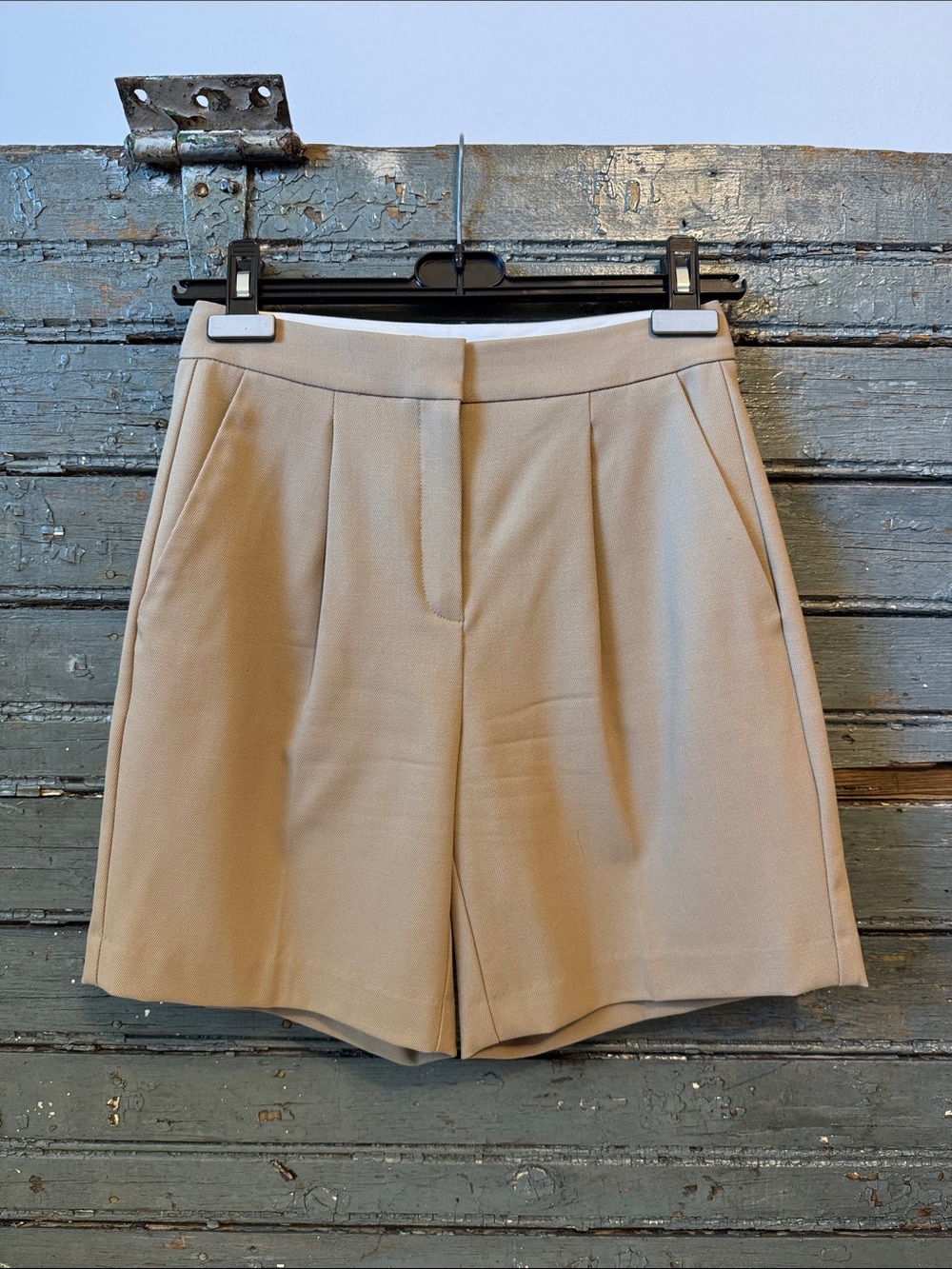 Babaton Tailored High-Rise Wool Shorts in Beige